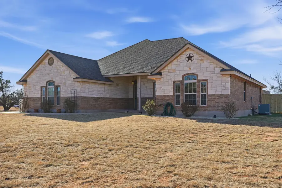 134 Bear Creek Drive, Tuscola, TX 79562 - Image #2
