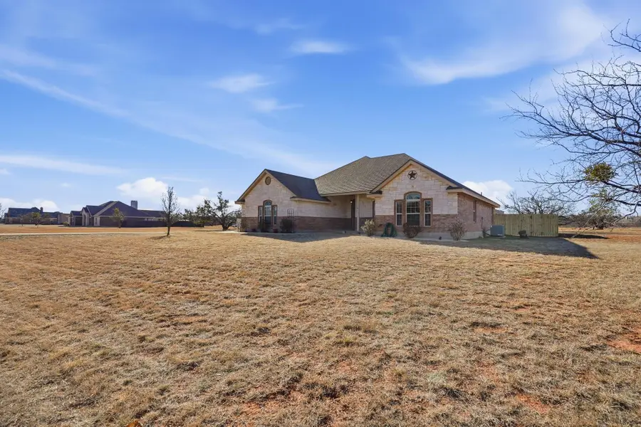 134 Bear Creek Drive, Tuscola, TX 79562 - Image #3