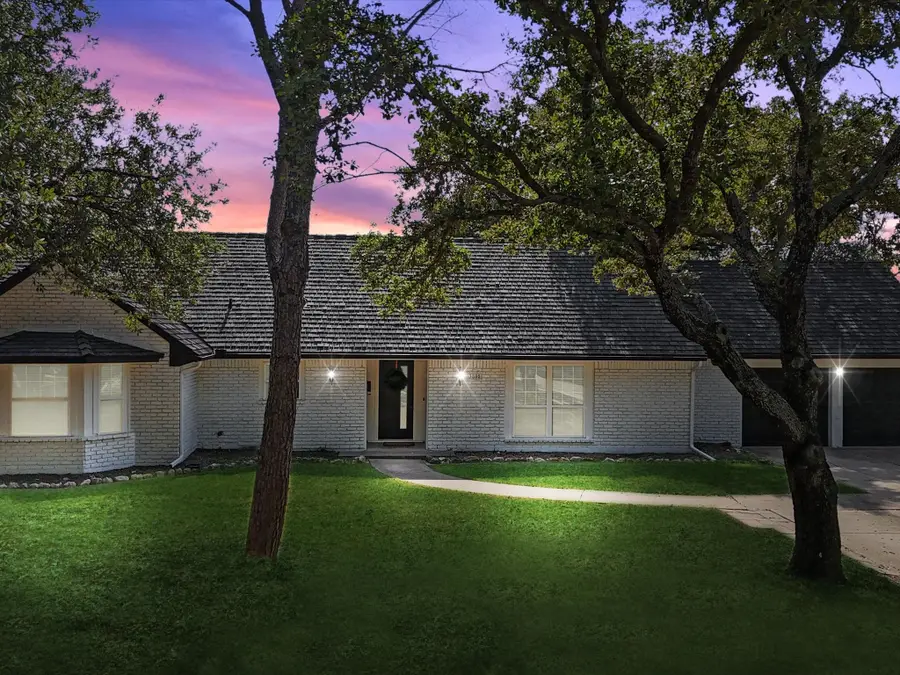 3805 Kimberly Lane, Fort Worth, TX 76133 - Image #2