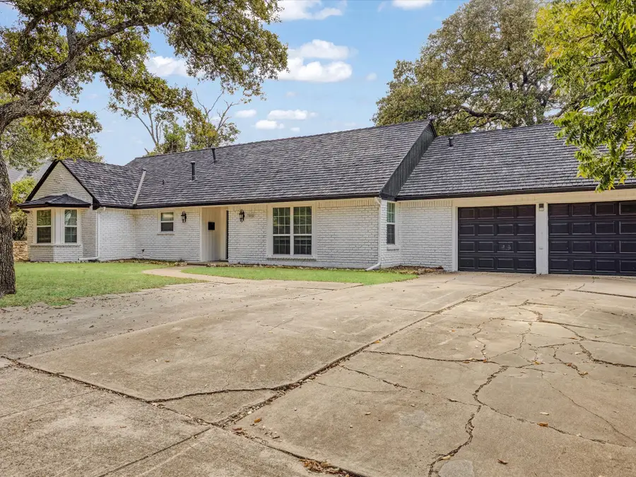3805 Kimberly Lane, Fort Worth, TX 76133 - Image #3