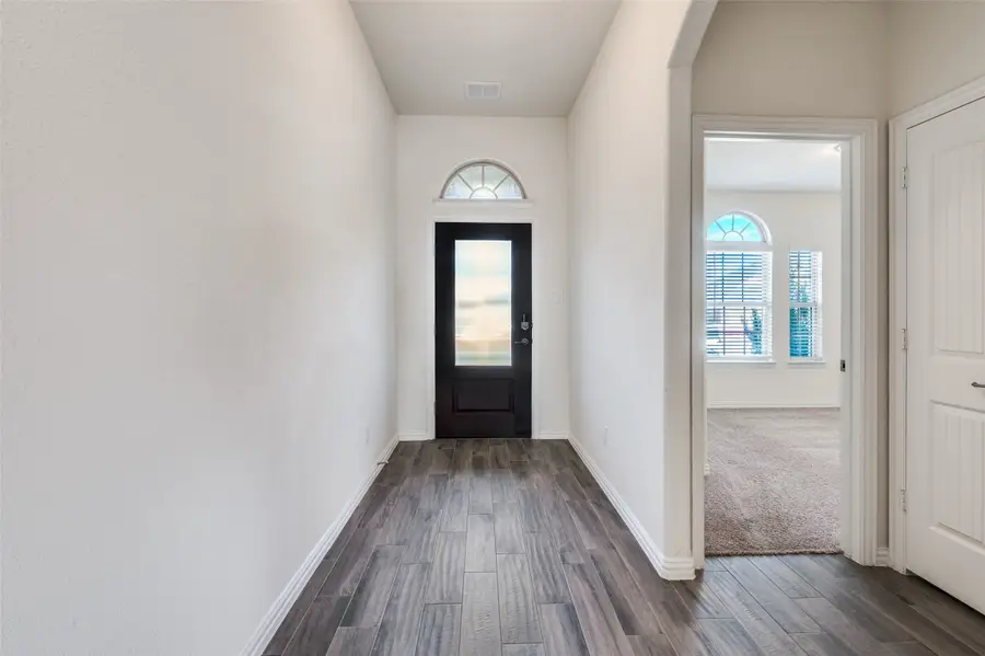 9329 Flying Eagle Lane, Fort Worth, TX 76131 - Image #2