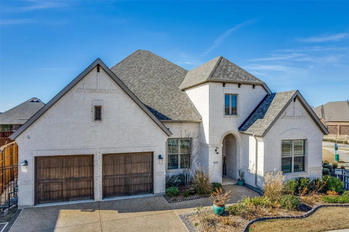 4820 Blackhawk Green Court, Arlington, TX 76005 - Image #1