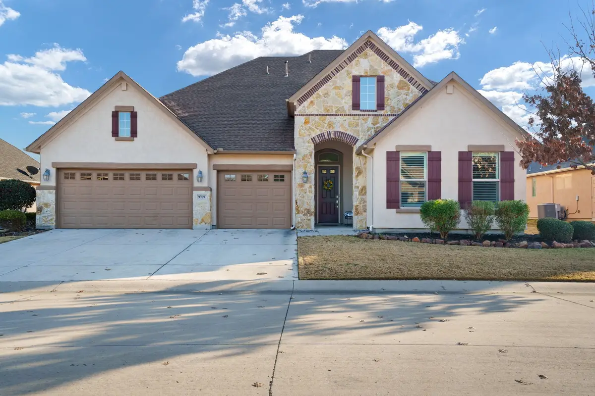 9709 Stonewood Drive, Denton, TX 76207 - Image #1
