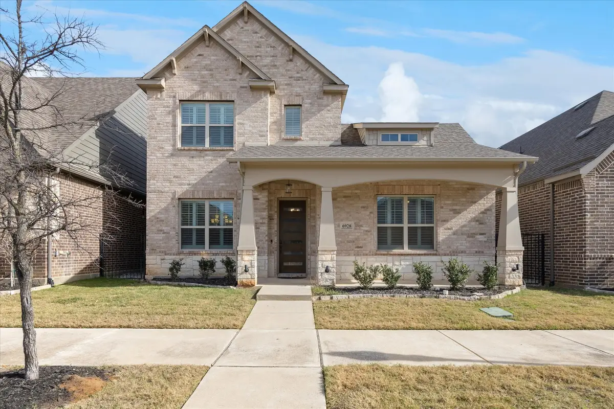 6928 Heather Lane, North Richland Hills, TX 76182 - Image #1