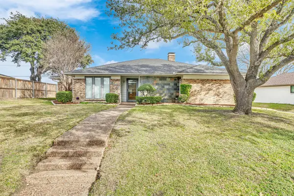 2424 Valley Frg, Richardson, TX 75080