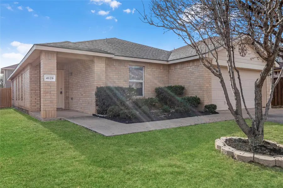 4120 Mantis Street, Fort Worth, TX 76106 - Image #3