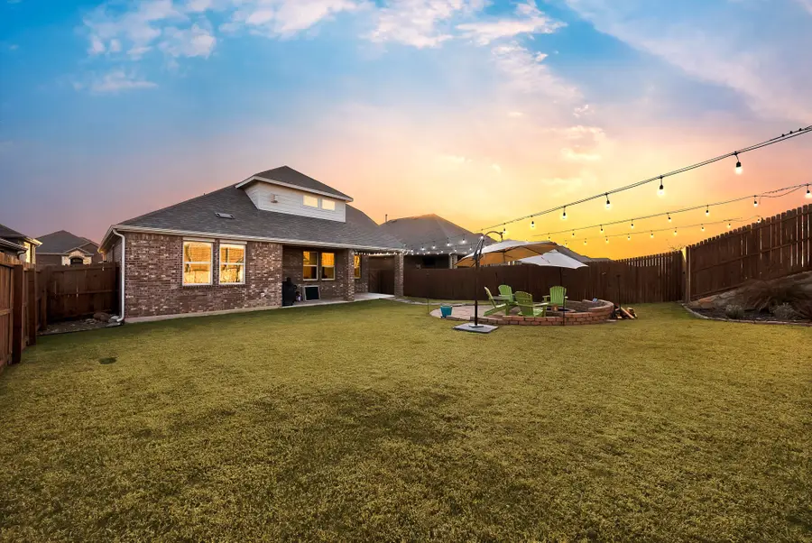 11021 Canyon Mine Drive, Aubrey, TX 76227 - Image #2