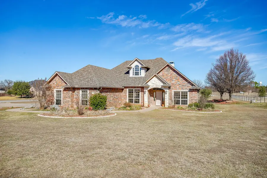 2300 E Emerald Bend, Granbury, TX 76049 - Image #2