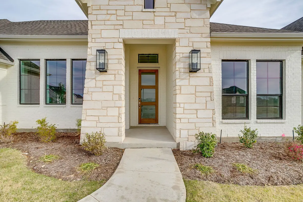 137 Aiden Drive, Waxahachie, TX 75165 - Image #1