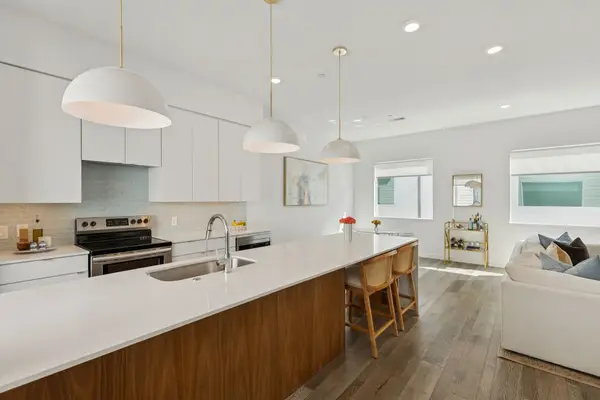 5020 Bryan Street #303, Dallas, TX 75206