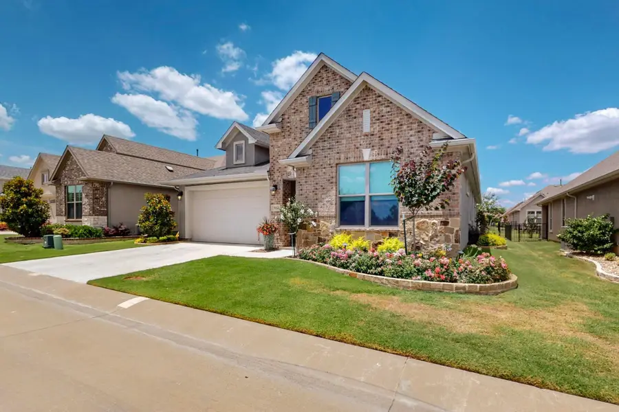 9604 Creekwood Drive, Denton, TX 76207 - Image #2