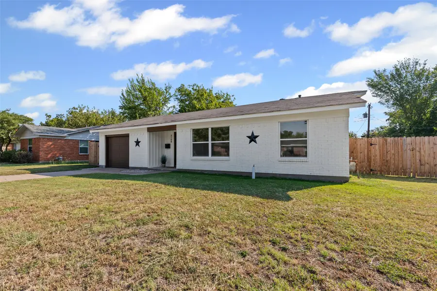 5108 Nancy Lane, North Richland Hills, TX 76180 - Image #3