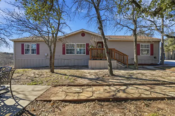 224 Cactus Ridge Court, Springtown, TX 76082