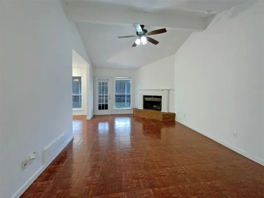 1617 N Bent Tree Trail, Grand Prairie, TX 75052 - Image #3