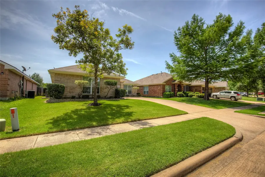 2804 Shelduck Drive, Mesquite, TX 75181 - Image #3
