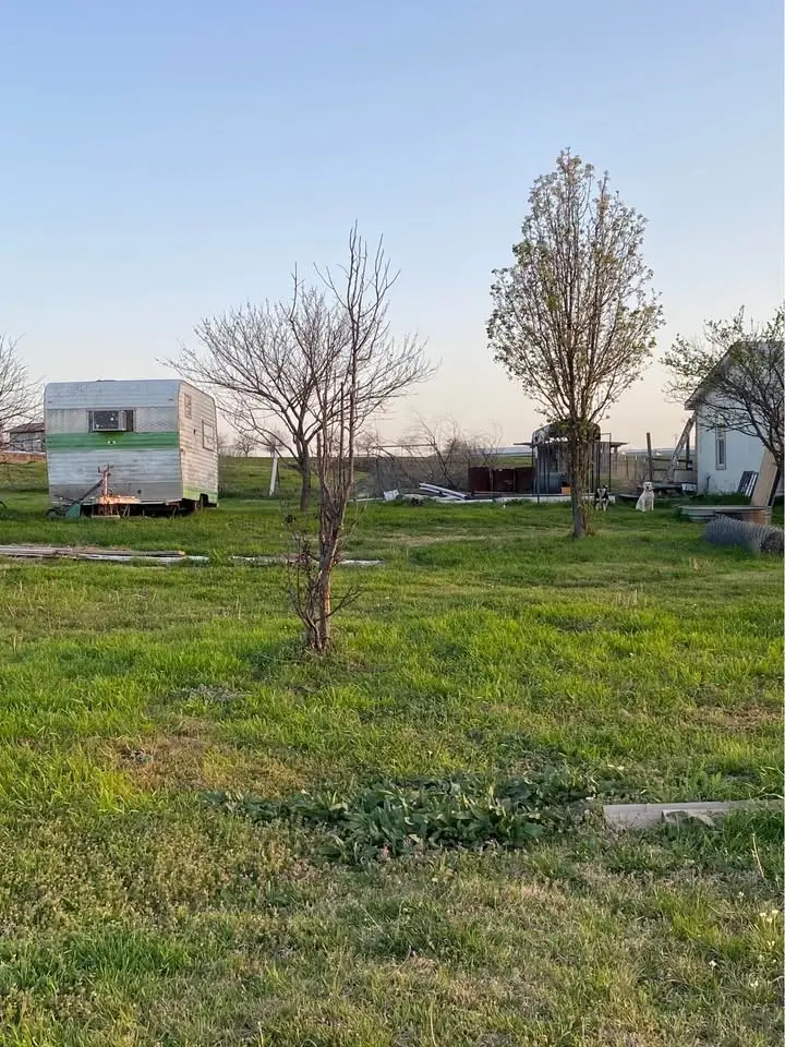 235 Hilltop Trail, New Fairview, TX 76078 - Image #2