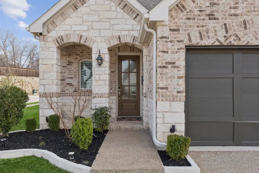 4832 Cumberland Circle, Carrollton, TX 75010 - Image #3