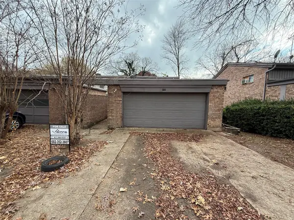 818 Clarissa Place, Garland, TX 75040