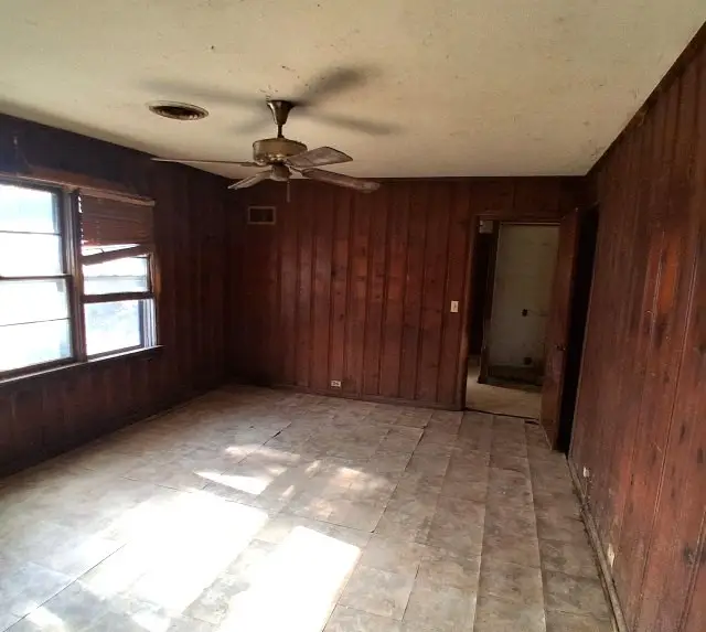 501 W Terrell Avenue, Cooper, TX 75432 - Image #3