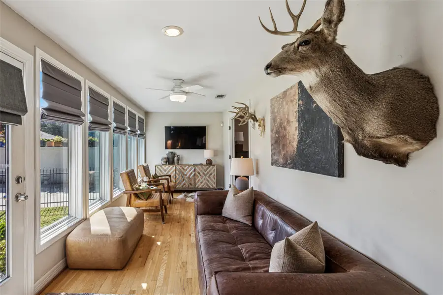 2437 Wabash Avenue, Fort Worth, TX 76109 - Image #2