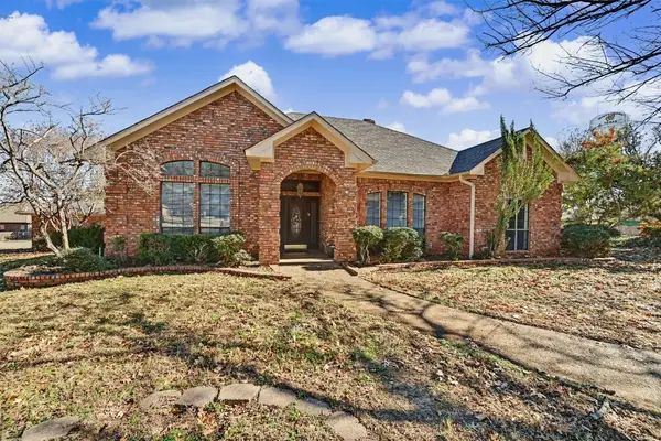 304 Trollinger Street, Whitesboro, TX 76273