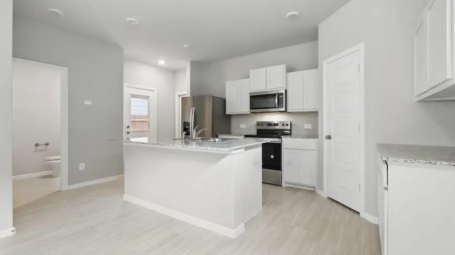 3129 Maple Orchard Lane, Fort Worth, TX 76140 - Image #2