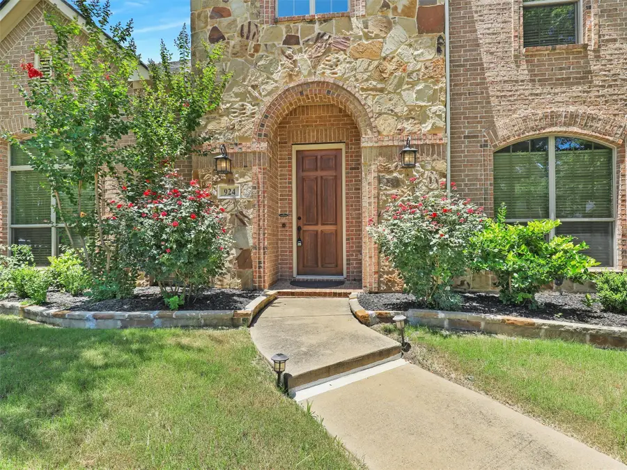 924 Panther Lane, Allen, TX 75013 - Image #3