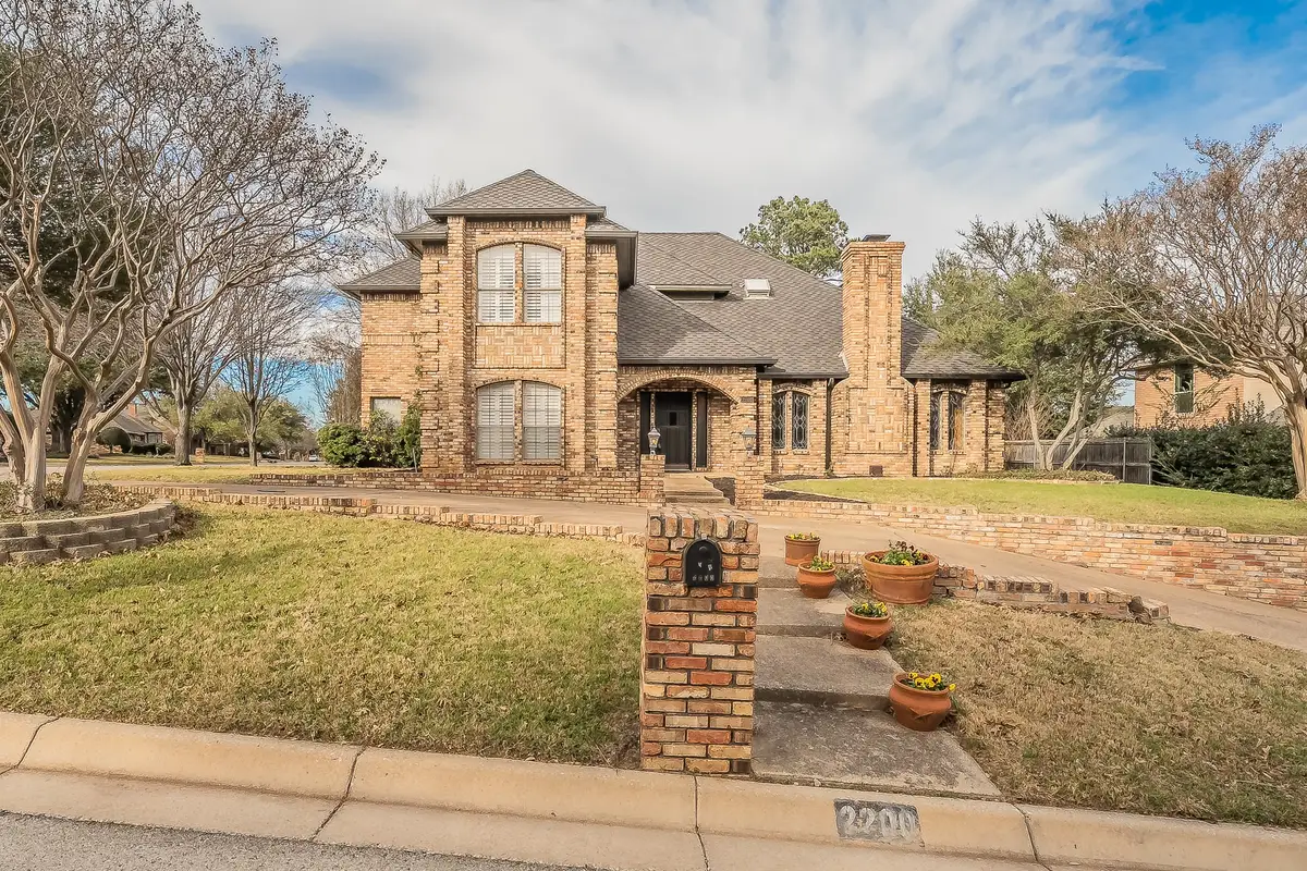 2200 Woodstock Drive, Colleyville, TX 76034 - Image #1
