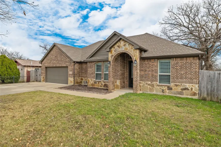 2434 Avenue A, Grand Prairie, TX 75051 - Image #3