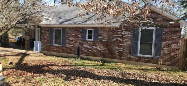 1605 Top Bluff Lane, Shreveport, LA 71109