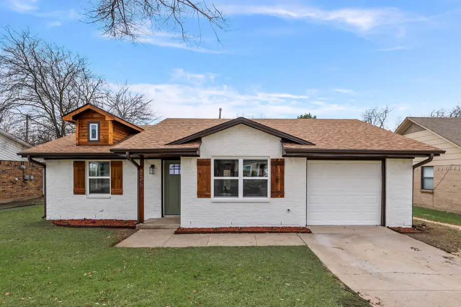 226 W Center Street, Duncanville, TX 75116 - Image #2