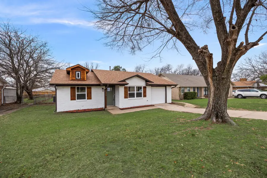 226 W Center Street, Duncanville, TX 75116 - Image #3