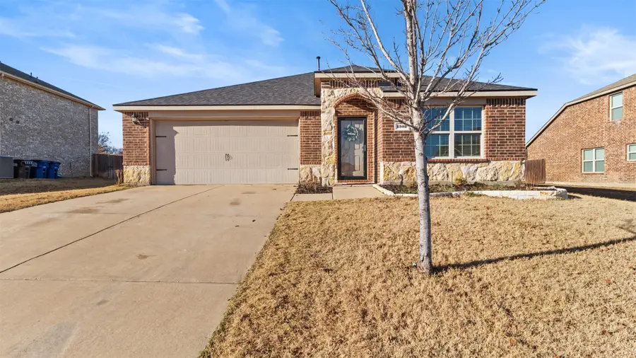 1302 Cedar Hollow Drive, Princeton, TX 75407 - Image #2