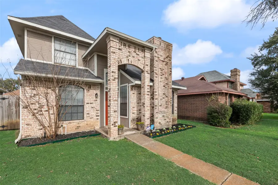 1135 Southpointe Drive, Desoto, TX 75115 - Image #2