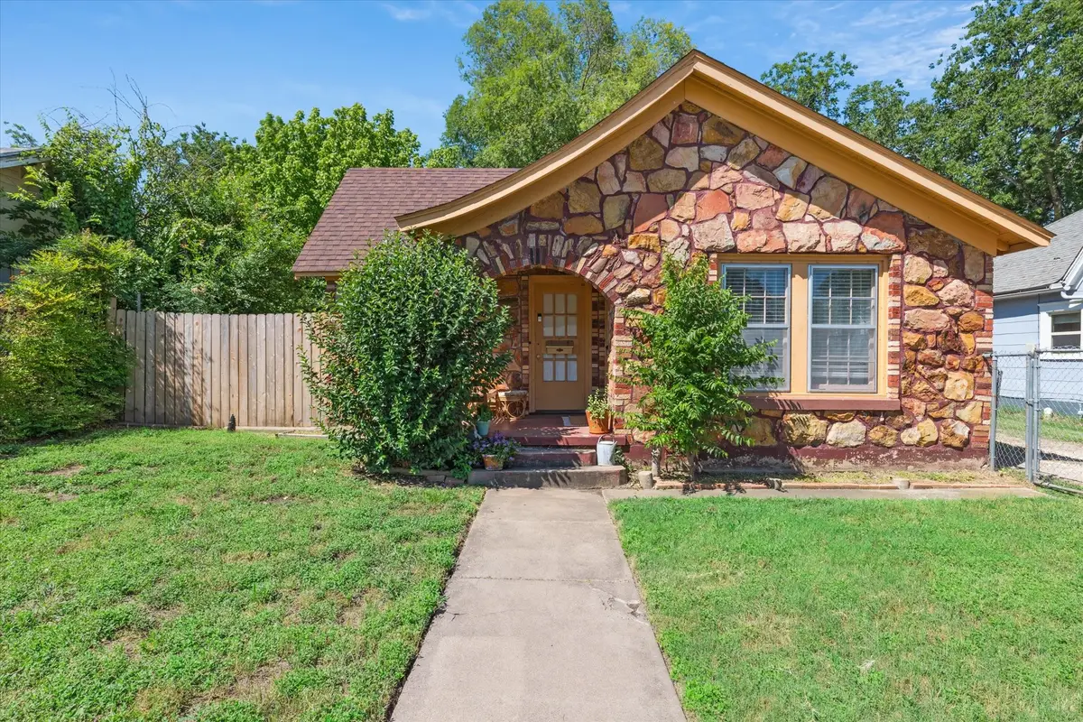 812 N 32nd Street, Waco, TX 76707 - Image #1