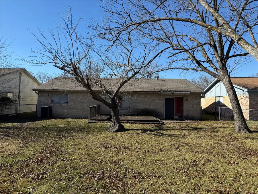 1334 Rutherford Drive, Mesquite, TX 75149 - Image #3