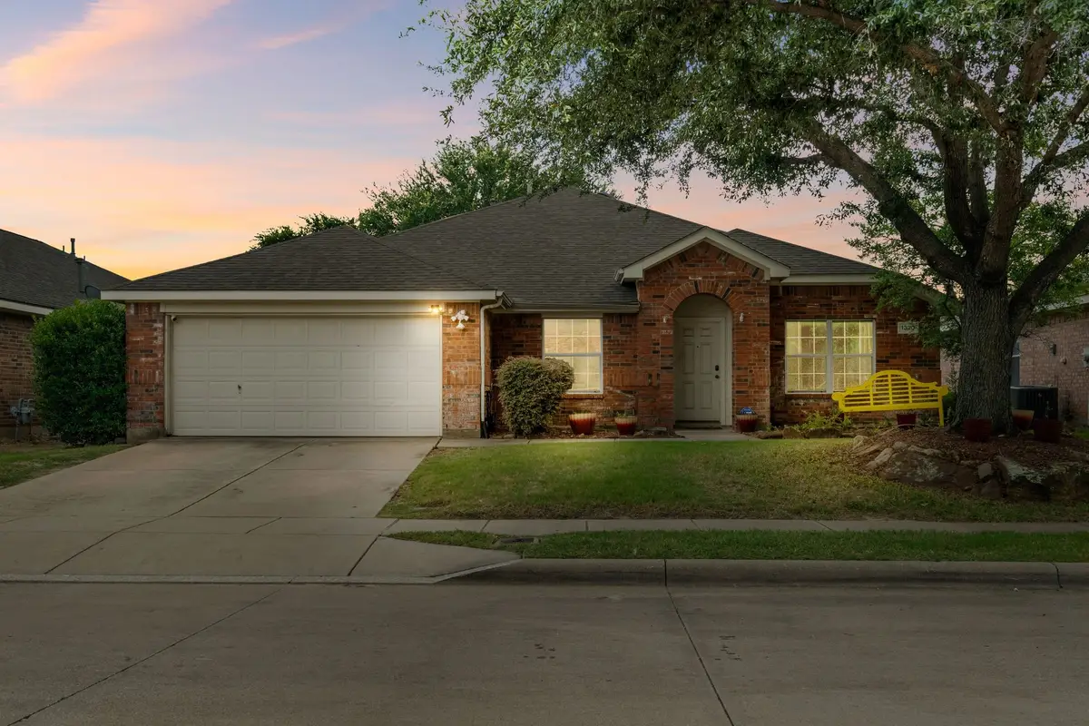 1320 Cattle Crossing Drive, Fort Worth, TX 76131 - Image #1