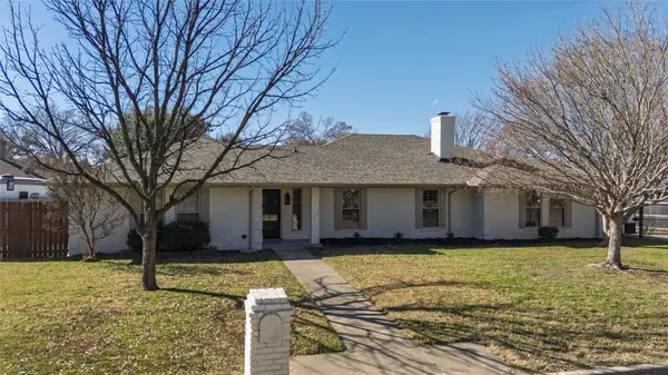 5620 Ledgestone Drive, Fort Worth, TX 76132