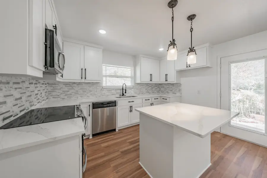 503 Woodacre Drive, Dallas, TX 75241 - #2