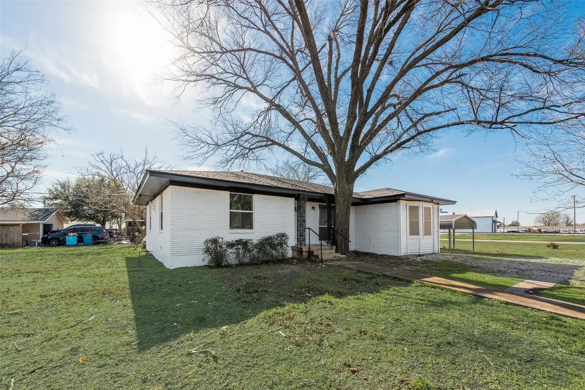 101 E Marshall Street, Palmer, TX 75152 - Image #1