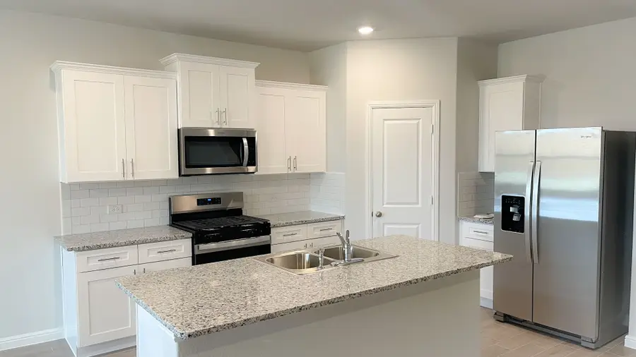 4312 Bower Hill Drive, Fort Worth, TX 76036 - Image #2