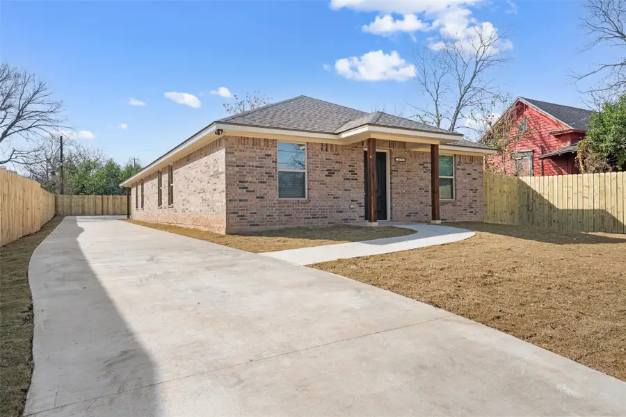 1126 N 11th Street, Waco, TX 76707 - Image #2