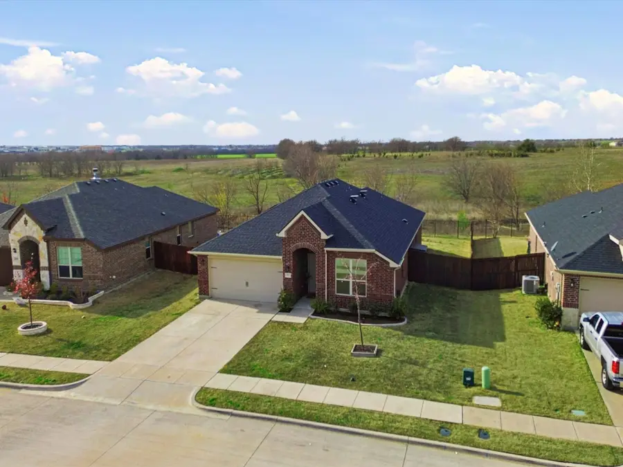 3912 Montecristo Lane, Sanger, TX 76266 - Image #3