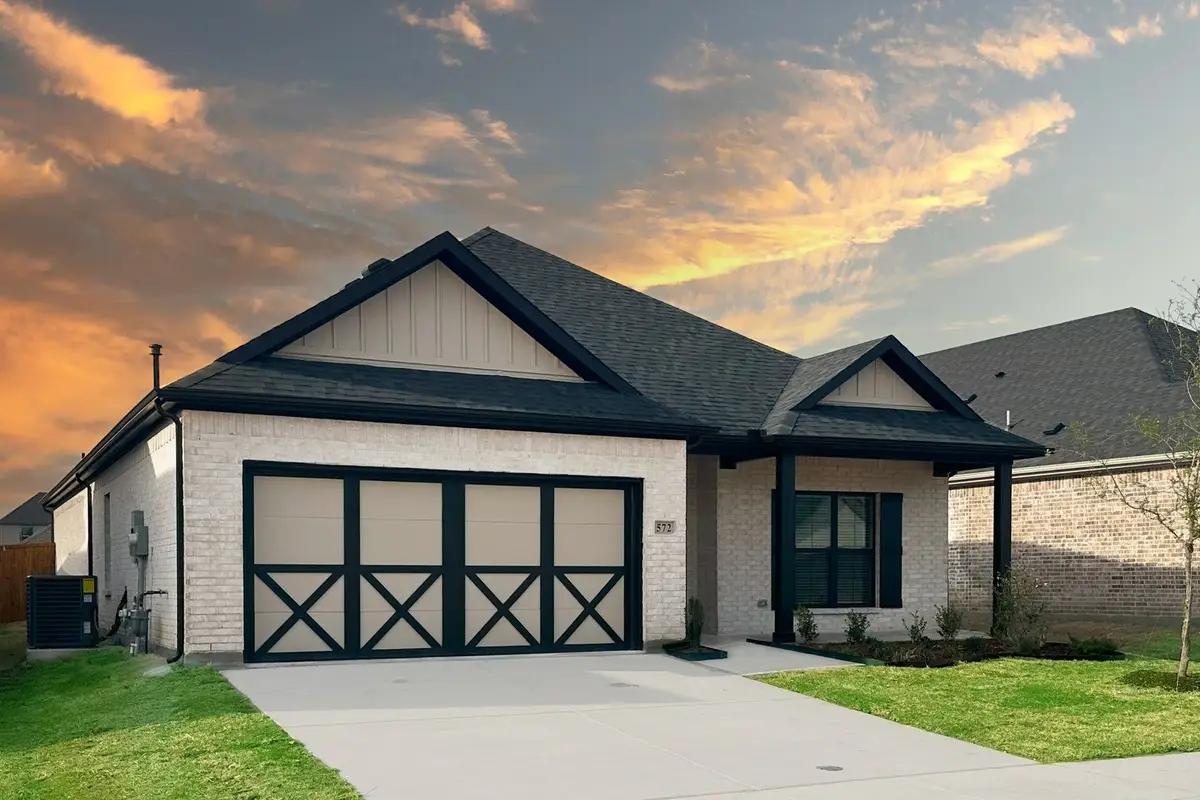 572 Oak Creek, Lavon, TX 75166 - Image #1