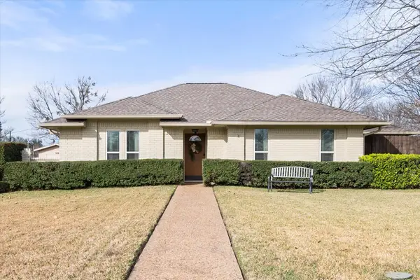 230 Hampton Avenue, Corsicana, TX 75110