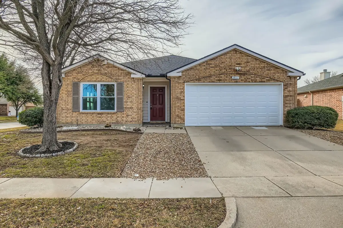3901 Tuscany Court, Denton, TX 76226 - Image #1