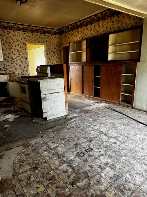 626 W Archer Street, Jacksboro, TX 76458 - Image #3