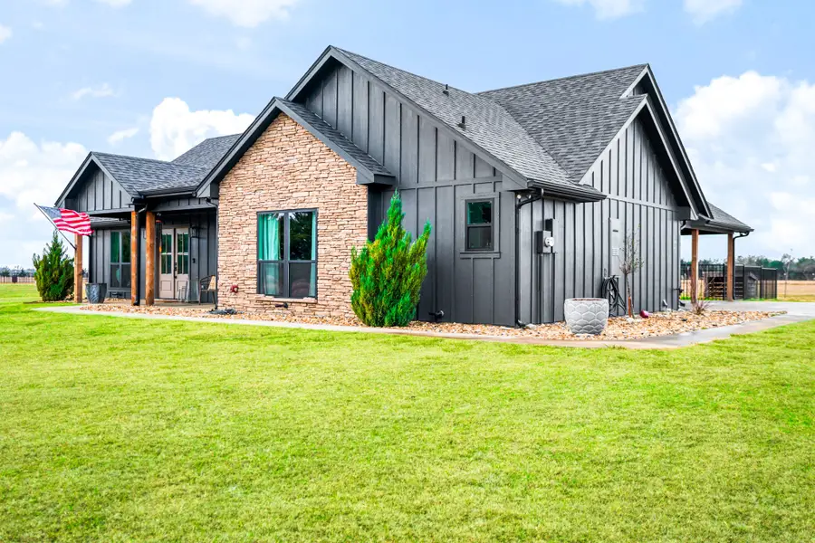 177 Cr 33700, Sumner, TX 75486 - Image #2