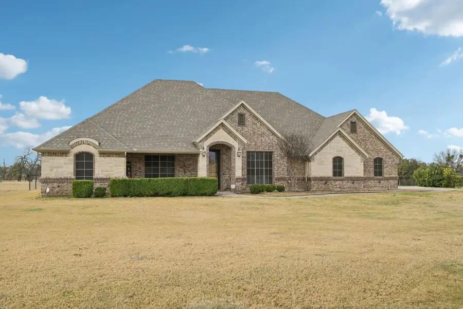 101 Maral Lane, Azle, TX 76020 - Image #2