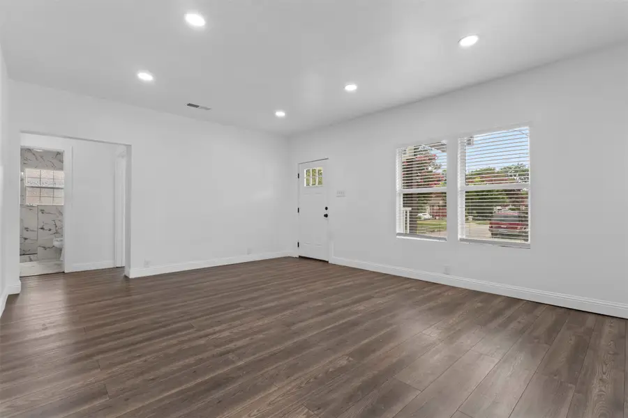 3618 Jeffries Street, Dallas, TX 75215 - Image #2